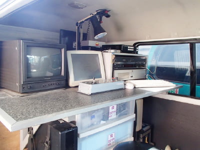 TVカメラ車