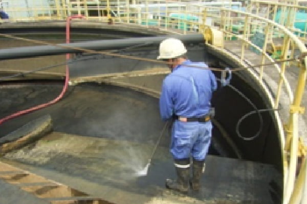 【工事中】　民間工場発注 清掃作業
