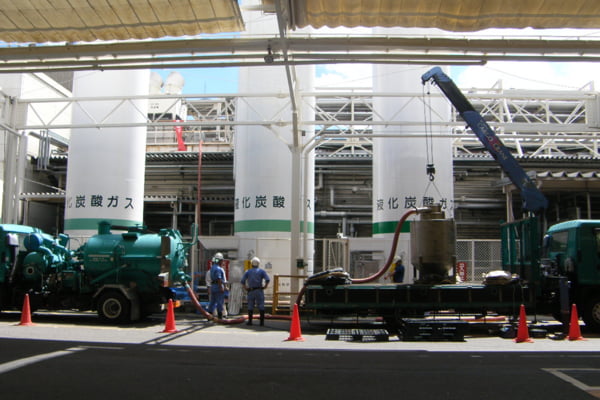 【工事中】　活性炭入替作業